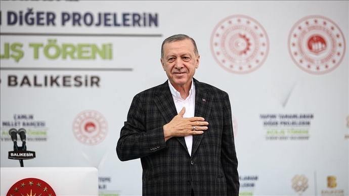 Cumhurbaşkanı Recep Tayyip Erdoğan  Bu kardeşiniz başta olduğu sürece faiz her ay inecek dedi , katılıyor musunuz?