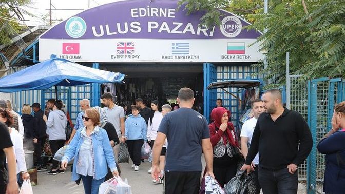 Edirne'ye alışverişe gelen Bulgarlar: "Harca harca bitmiyor." Sizin paranız maaştan ne kadar sonra bitiyor?