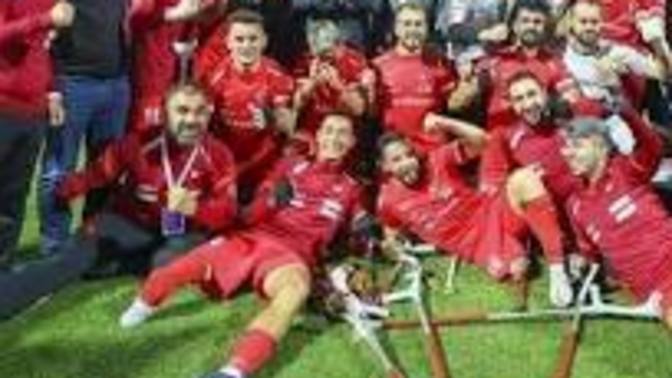 Türkiye Ampute Futbol Milli takımımız dünya şampiyonu oldu, gururluyuz. Siz neler hissediyorsunuz🇹🇷🇹🇷🇹🇷?