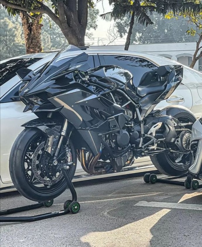 Motor mu araba mı çabuk düşürür seni?