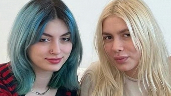 Aleyna mı güzel sizce kardeşi mi?
