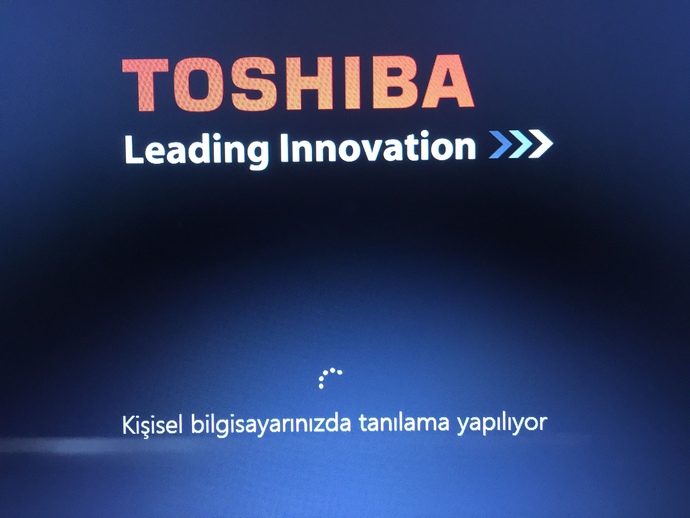 Laptobum böyle kaldı, açılmıyor. Neden olabilir?