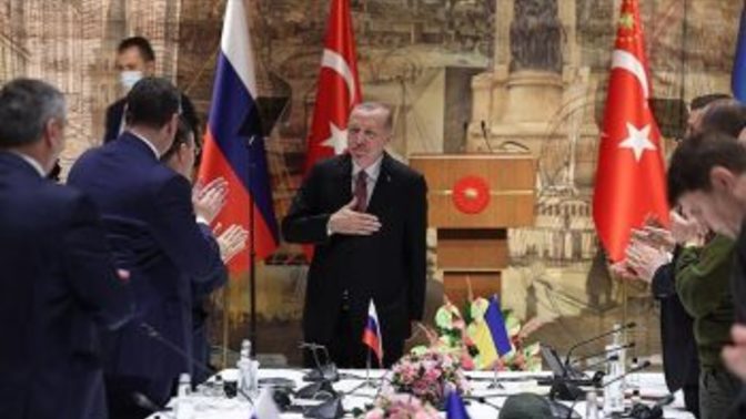 Türkiye ile Suriye arasındaki siyasi ilişkilerin normalleşmesi hakkında ne düşünüyorsunuz?