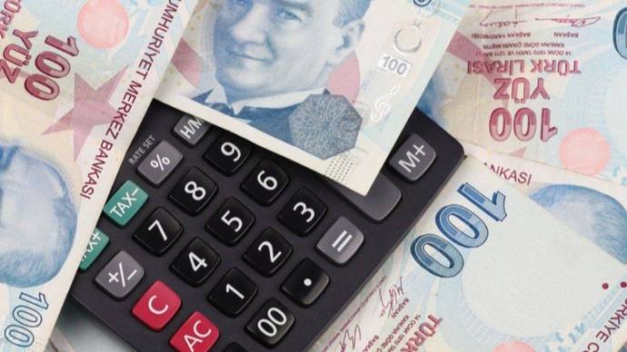 Asgari ücrete zam mı çare yoksa etiket fiyatlarının aşağı çekilmesi mi?