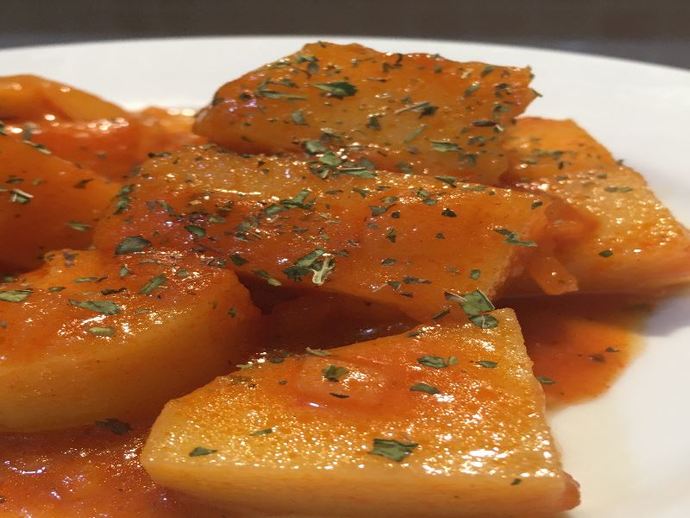 Bildiğiniz patatesli yemek tarifleri önerir misiniz?