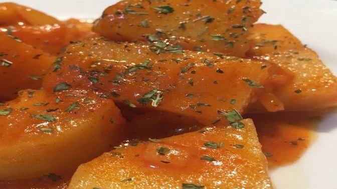 Bildiğiniz patatesli yemek tarifleri önerir misiniz?