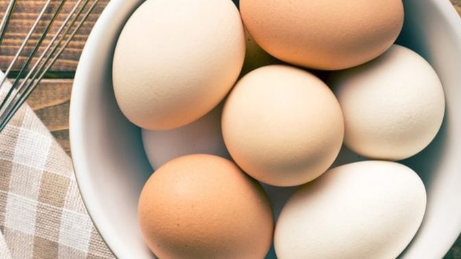 Yumurtaları buzdolabında mı yoksa oda sıcaklığında mı saklıyorsunuz?