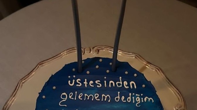 Doğum günüme böyle bir pasta yaptırsam olur mu?