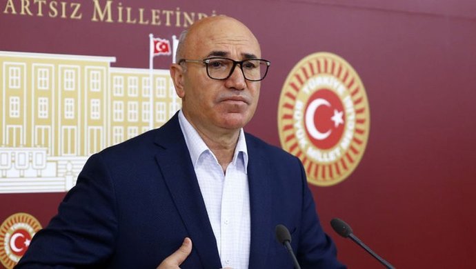Türk vatandaşlığı alan yabancılar için, İlk seçimlerde oy kullanmasınlar! kanun teklifi Meclise sunuldu! Kabul edilmeli mi?