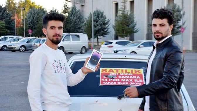 Bir genç arabasını iPhone 14 Pro Max ile takas etti. Siz iPhone için nelerden vazgeçerdiniz?