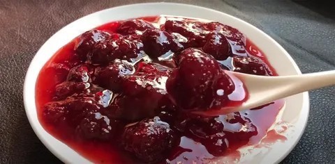 Sizin için rutin kahvaltida ne olmazsa olay çıkarırsınız?