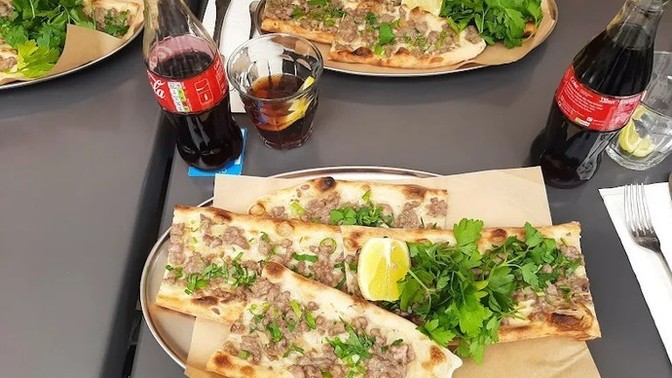 Ülkemi çok özledim, kar düştü mü?