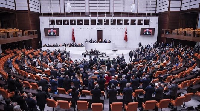 Sansür Yasası hayatımızı nasıl etkileyecek sizce?