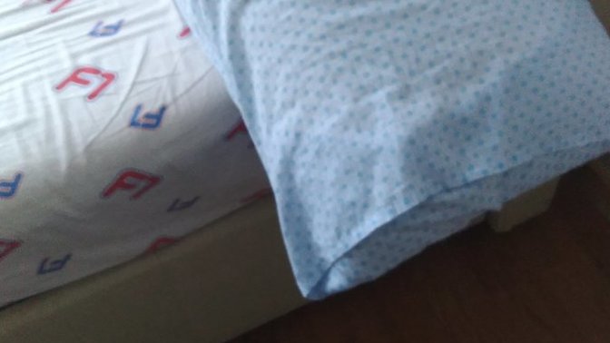 Yataktan düştüm sizce doktora gitmeli miyim?