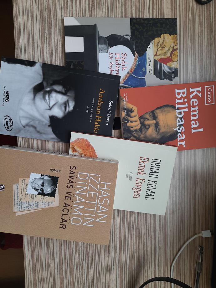 5 kitaba 200 TL ödedim. Fiyat normal mi yoksa pahalı mı?