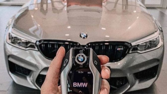 BMW alma ihtimalim var. Çok masraflı olur mu, öğrenci olarak nasıl karşılayabilir miyim?