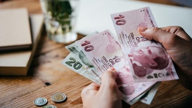 Sizce asgari ücret 2023'de ne kadar olacak? Ne kadar olmalı?