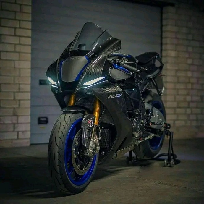 Araba mı motor mu rahat?