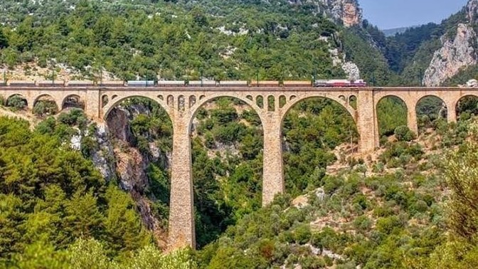Şehrinizde önerebileceğiniz tarihi yerler neresi?