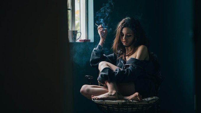 Sigaraya derdinden mi başladın, zevkinden mi?