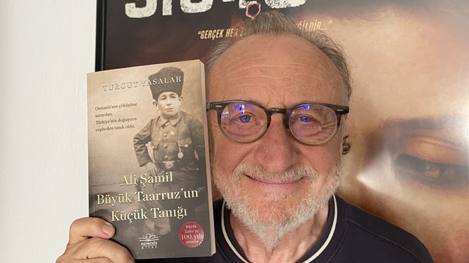 Turgut Yasalar imzalı, "Ali Şamil Büyük Taarruz’un Küçük Tanığı" kitabını kazanmak ister misin KScan📚?