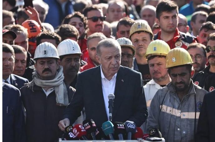 Erdoğanın kader planı açıklamasına iktidara yakın köşelerden tepki?