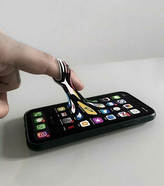 Cep telefonunun sizdeki karşılığı nedir?