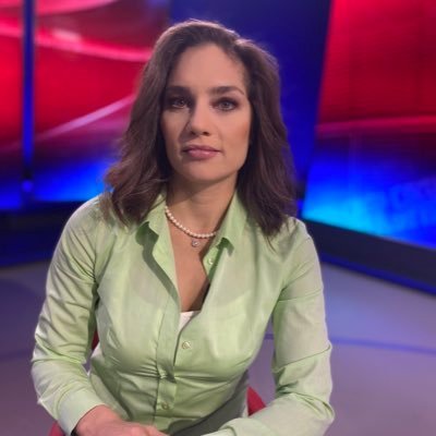 Nevşin Mengünün, Oğuzhan Uğurun programına katılmaktan vazgeçişini nasıl değerlendiriyorsunuz?
