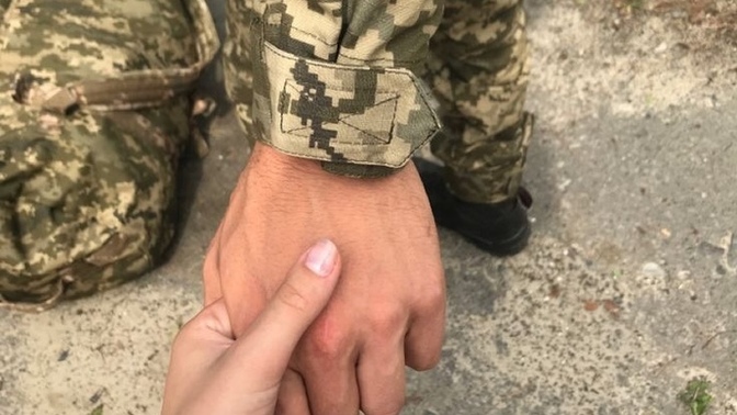Askere gitmeden beni bıraktı sizce nedeni ne olabilir?