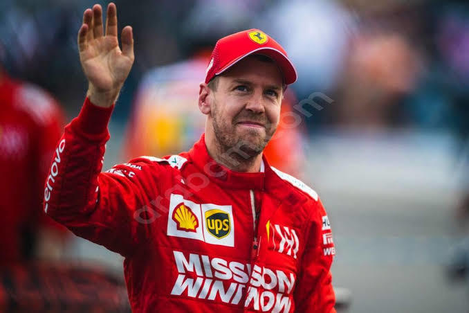 Sizce Sebastian Vettel mi Lewis Hamilton mu?