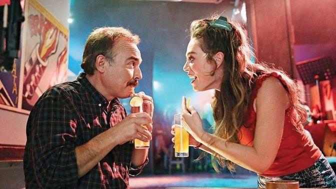 Saçmalayanlardan mısınız, yoksa hayatı ciddiye alanlardan mı?