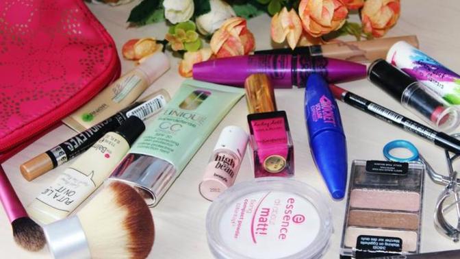 200 TL'ye makyaj çantası oluştursan neleri tercih edersin?