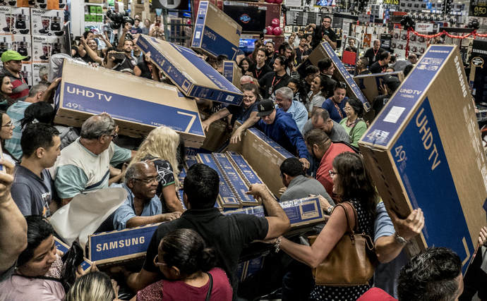 Black Friday indirimleri yaklaşıyor! Siz ne almayı düşünüyorsunuz?