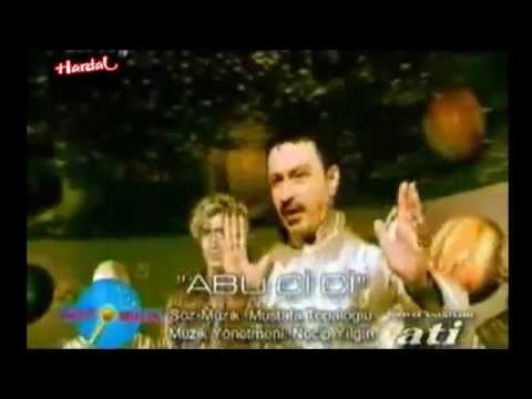Doğu ve Batı ezgilerini bir araya getirmiş en abasürt şarkı sence hangisi?