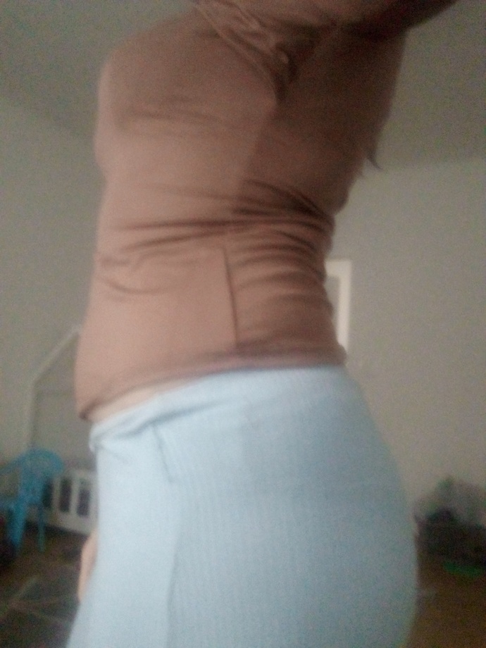 Aşırı bir depresyondayım evden dahi çıkmıyorum, kilo alıp verdim. Vücut bu şekilde ameliyatla düzelir mi yoksa sporla mı?