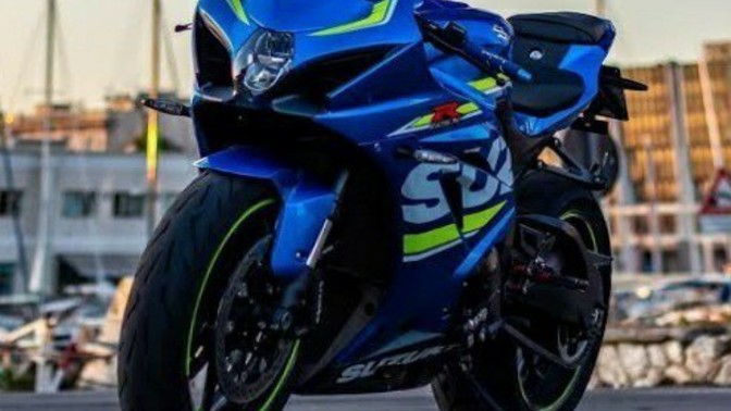 Motor ilemi gezmeyi istersin seversin araba ile mi?