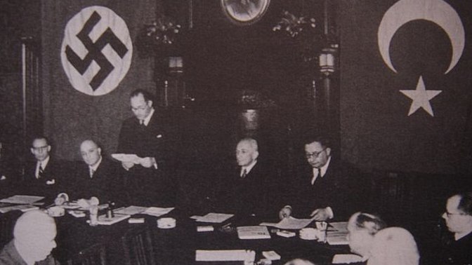 Türkiye 2. Dünya Savaşı'nda Almanya'ya ihanet mi etti?