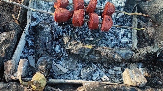 Günaydınn kimler erkenci, buyrun kahvaltya?
