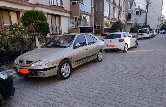 Megane 1 aracımı değiştirince yerine ne almalıyım?