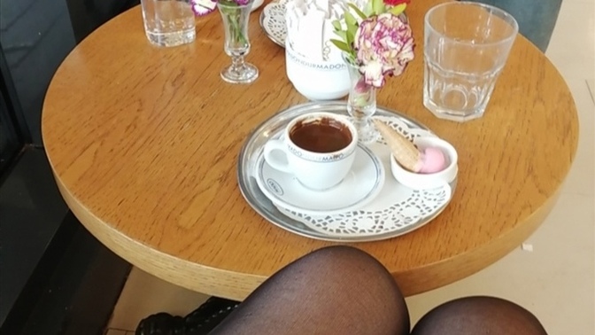 Pazar kahvesi en güzel kiminle içilir?