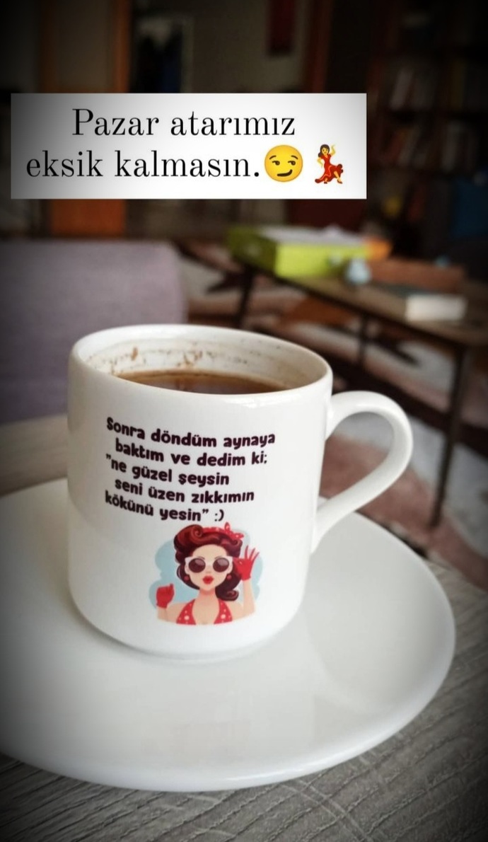 Sizin yerinizedz hüpürdeticem sözz..😋🤭😅