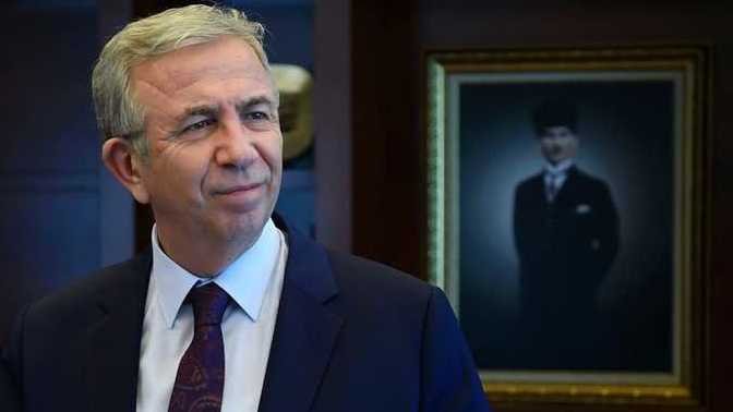 Mansur Yavaş, öğrencilere ücretsiz 4 çeşit yemek dağıtımına başlandığını duyurdu!  Ankara'da öğrenci olmak ister miydiniz?