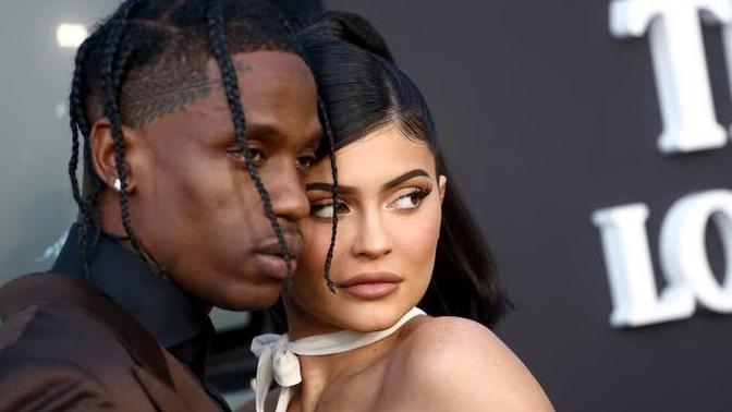 Travis Scott'un eski sevgilisiyle görüştüğü iddia ediliyor! Kylie Jenner bile olsan aldatılmaya engel değil mi?