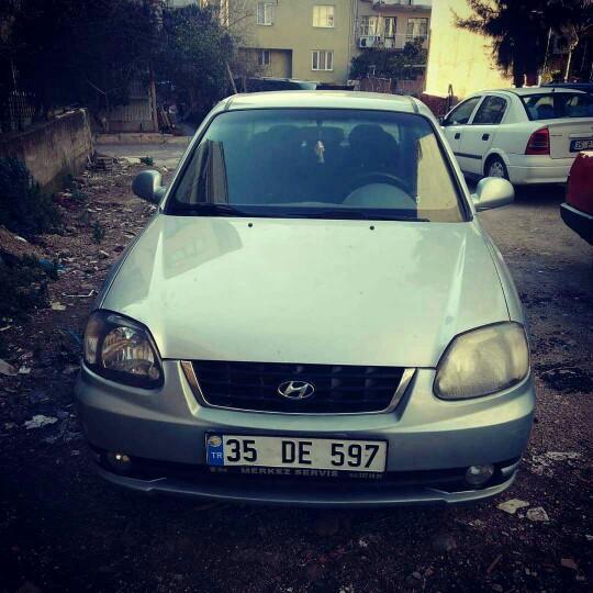 Bu araçların farları neden buhulu gibi oluyor bilen var mı?