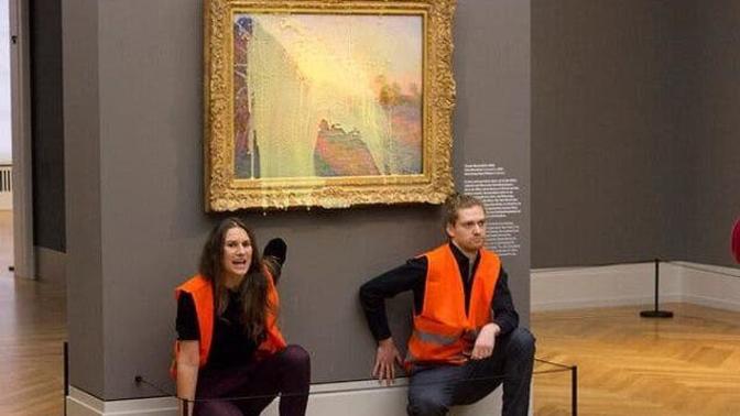 İklim aktivistleri Claude Monet'nin Les Mueles serisindeki tabloya saldırdı. Bu eylemler farkındalık için gerekli mi?