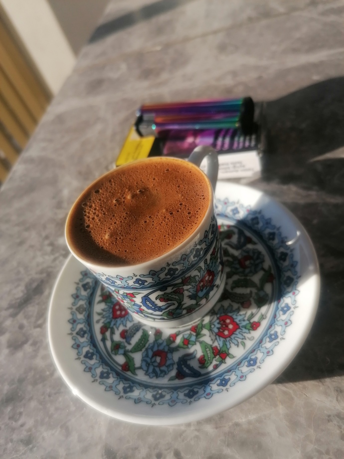 ☕🚬