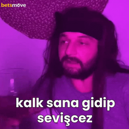 Aşk hayatınızı bir emojiyle özetler misiniz?