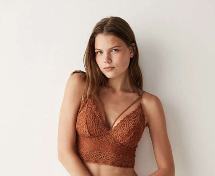 Günlük kombinlerde dantelli bralet kullanmak abartılı mı sizce?