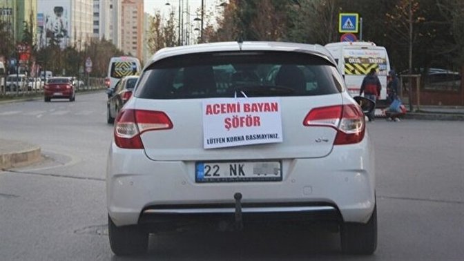 Bir kızın acemiliğini atabileceği araba hangisi olmalı?