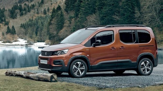 Peugeot Rifter'i bir bayan kullanabilir mi?